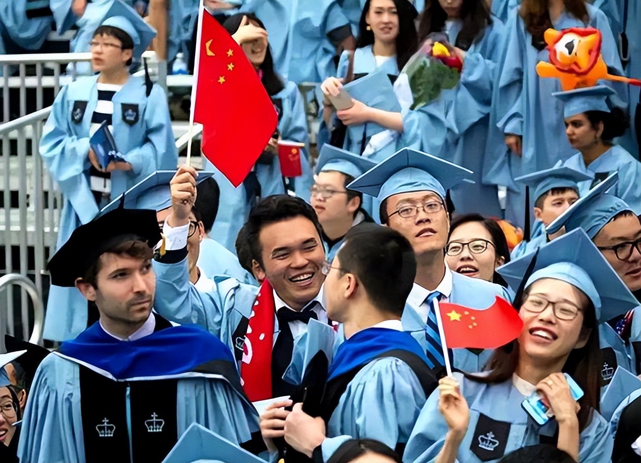 2022世界大学排名更新，哈佛稳坐第一把交椅，清华挺进了前30强