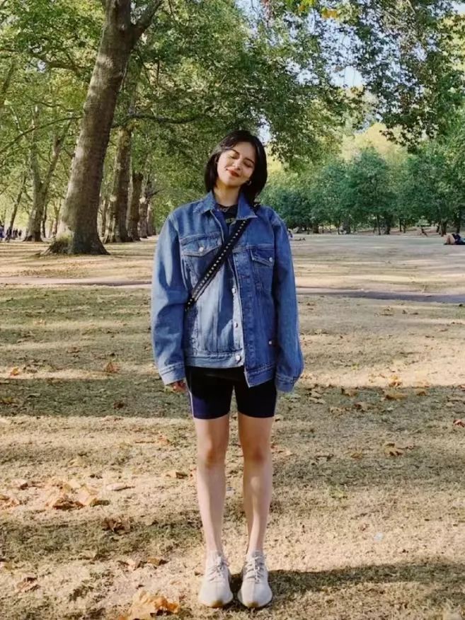 次次艳压00后小花，35岁的杨幂心机在哪儿？