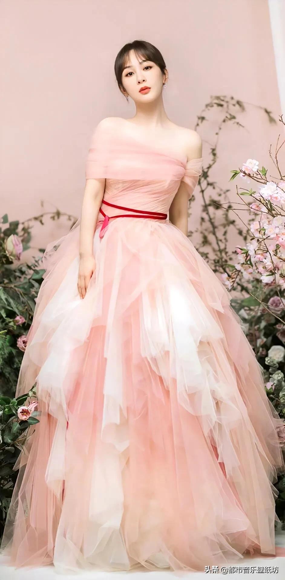 杨紫高清时尚穿搭美图壁纸精选