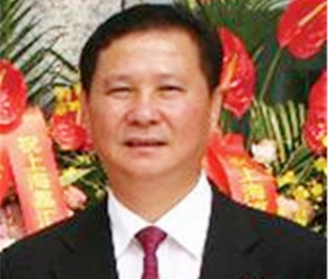 杜伦大学商学院（他是东莞四大企业集团总裁）