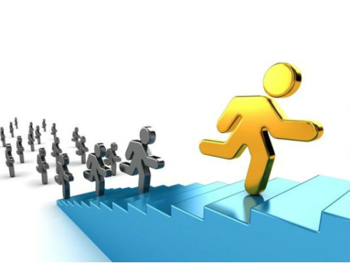 开服装店店需要考虑哪些因素？历峰奥特莱斯来支招