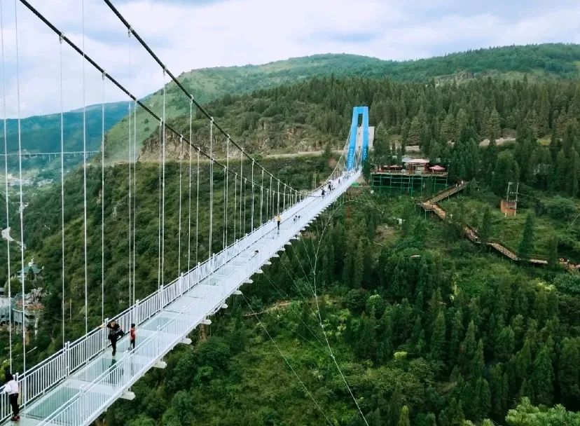 颠覆外省人对云南认知的几大景区，不以自然风光出名，知道是哪吗