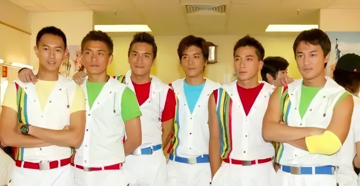 无线五小生境况悬殊，有人成“最老张无忌”，有人发福疑退圈