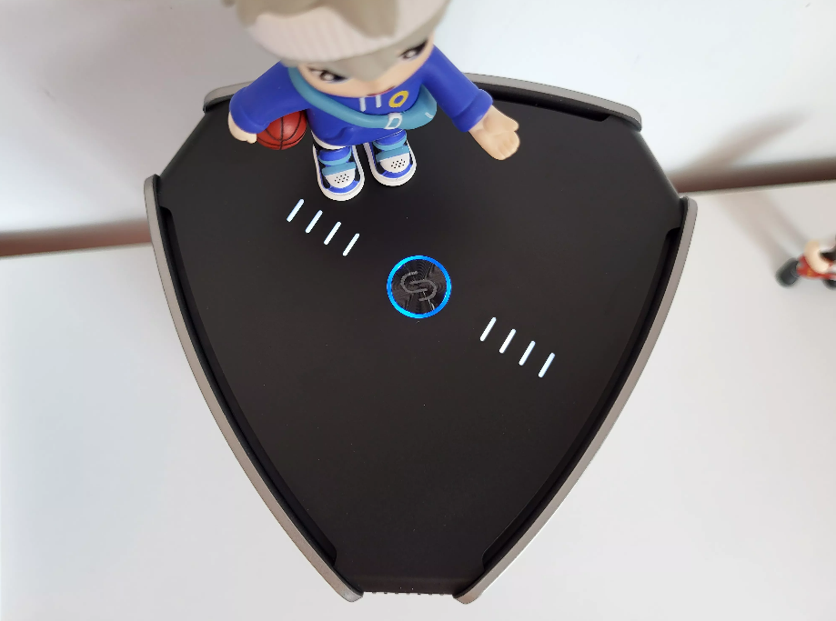 多层户型WiFi信号差？试试锐捷星耀M32，轻松穿楼板