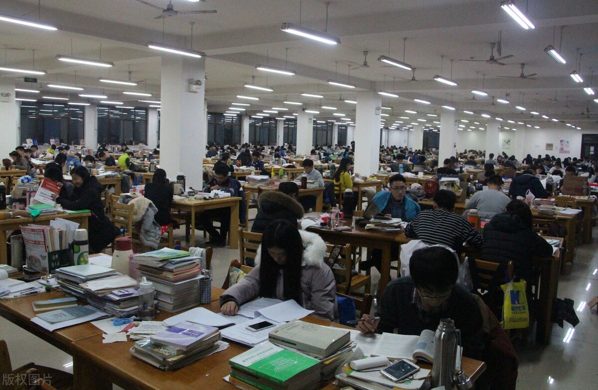 考研初试成绩未出，各高校打响“抢人大战”！你是其中一员吗？