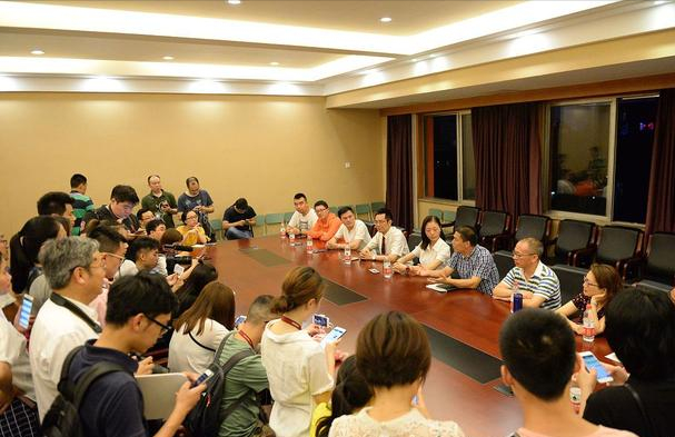 选文科难就业，却还有许多学生“硬着头皮”学文，3个原因很现实