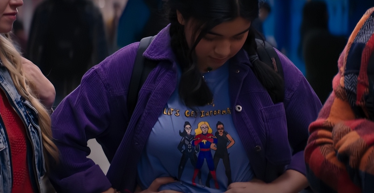 《惊奇少女》首集30个彩蛋与细节解析！向“超人”致敬！（上）