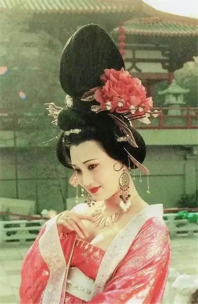 林芳兵，最美杨钰环