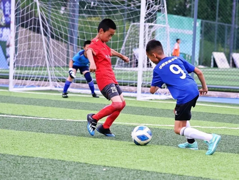 大林小学参加2022年第二届“天府杯”校园足球总决赛取得优异成绩