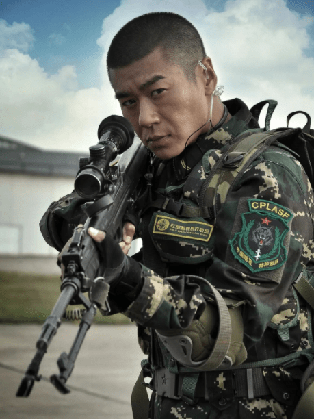 《我是特种兵》播出11年,只有"大反派"走红,其他主演怎样了?