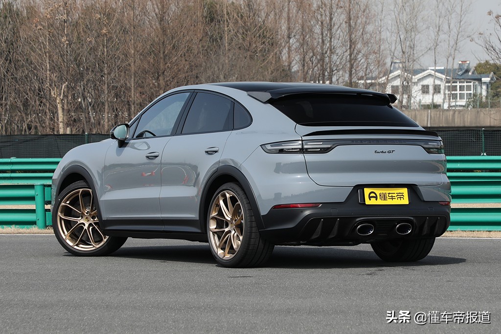 新车｜纽北SUV“圈速王”保时捷Cayenne Turbo GT静态解析
