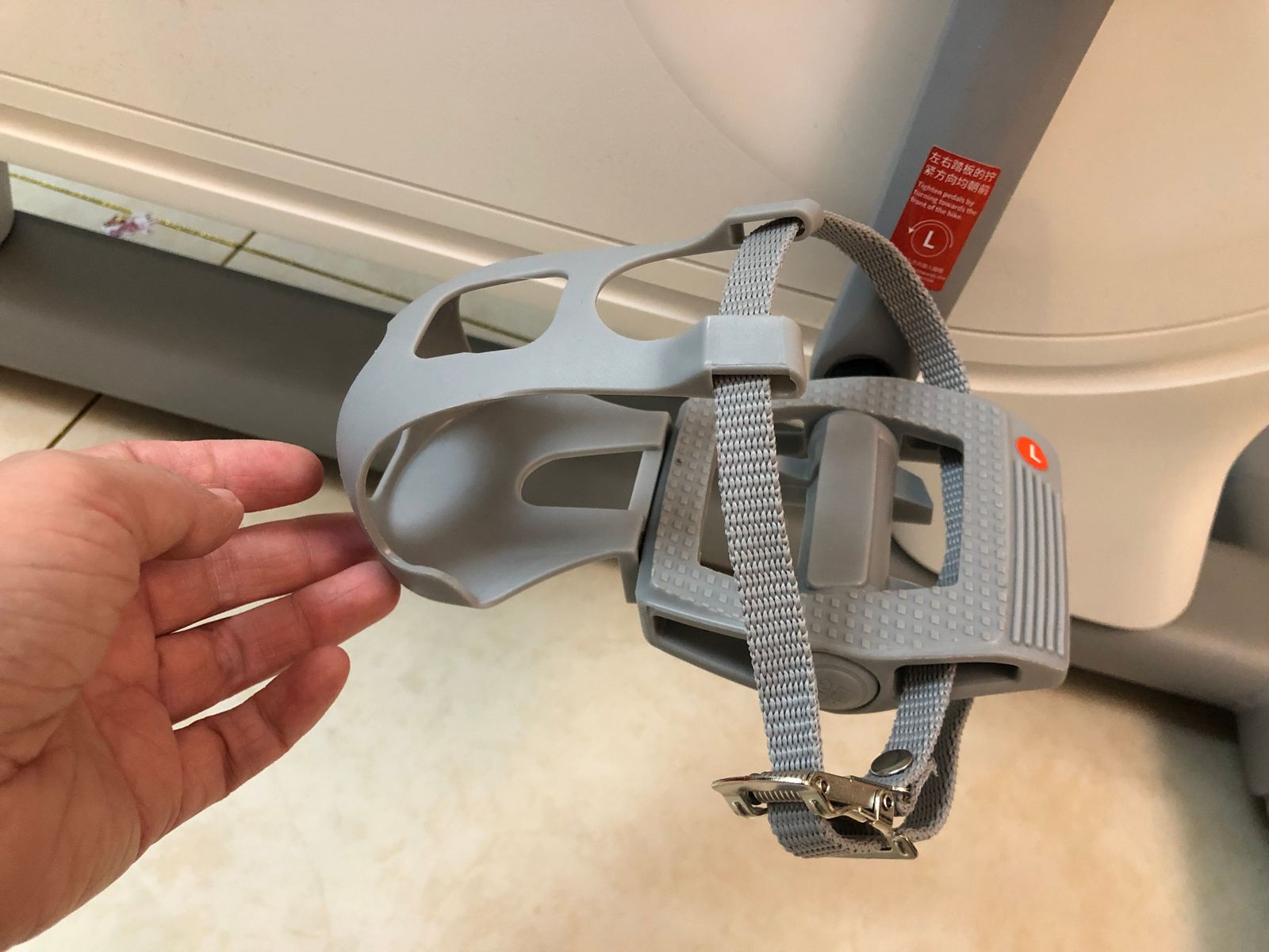 锻炼新装备，入手野小兽小白驹动感单车，健身快乐两不误