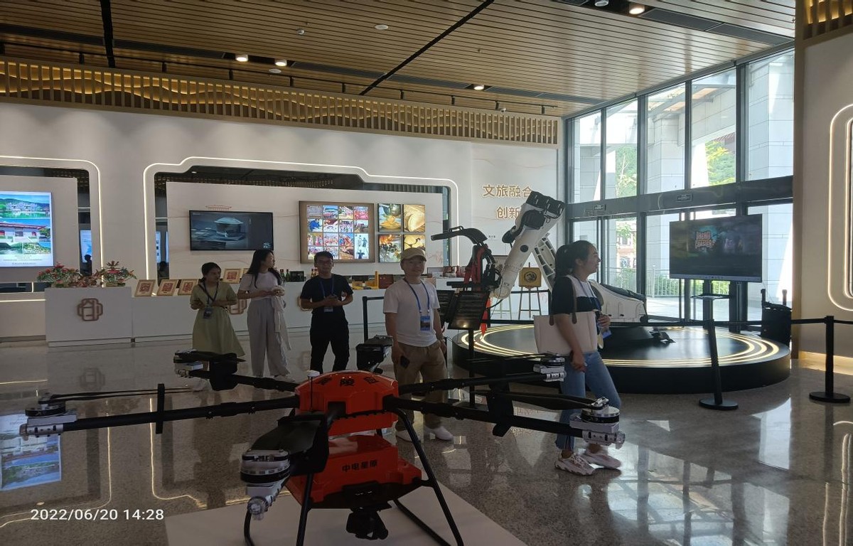黄陵轩辕科技创新中心为当地企业创新创业助力高质量发展