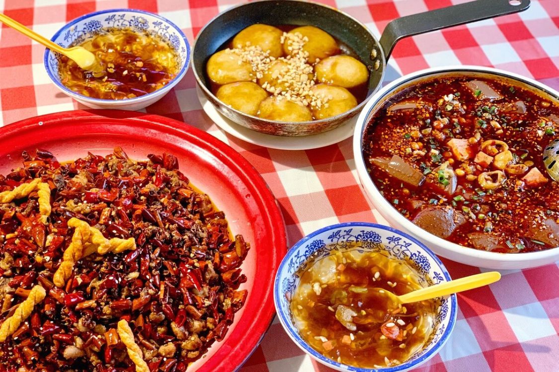 肖战眼中的重庆春节，年夜饭必备的6道菜，并不是“无辣不欢”