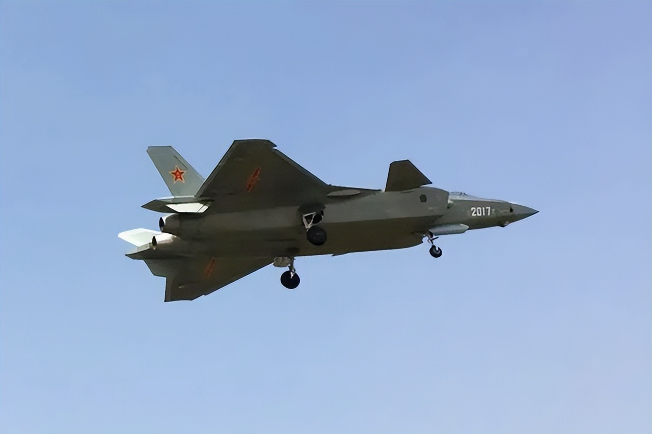 �й������ж��ټ�20����������й��޾���������