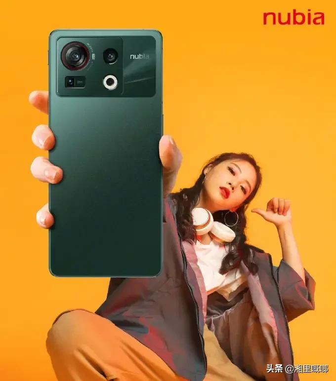 打开移动影像的无限可能，努比亚Z40SPro发布，超窄电竞直屏标杆