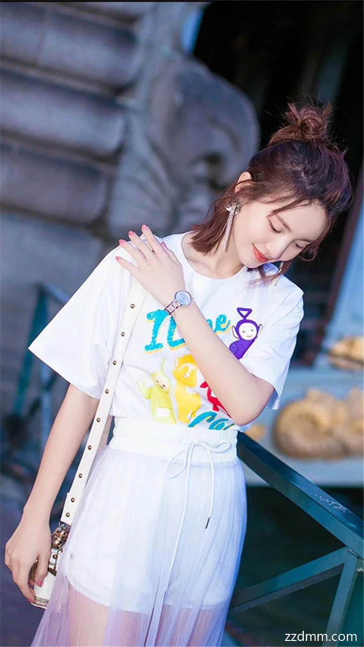 金晨：这是真瘦啊，不过很漂亮11