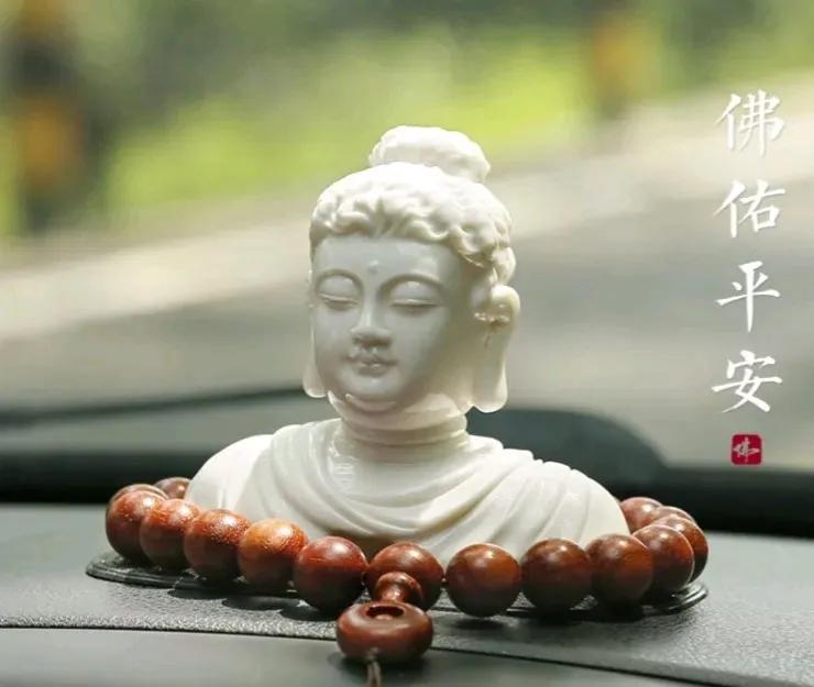 养生贵养心，养老钱先行。反之，何谈优雅的老去