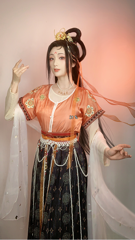 各大Coser开始内卷 华服盛典尽显奇招！-哪边嗨