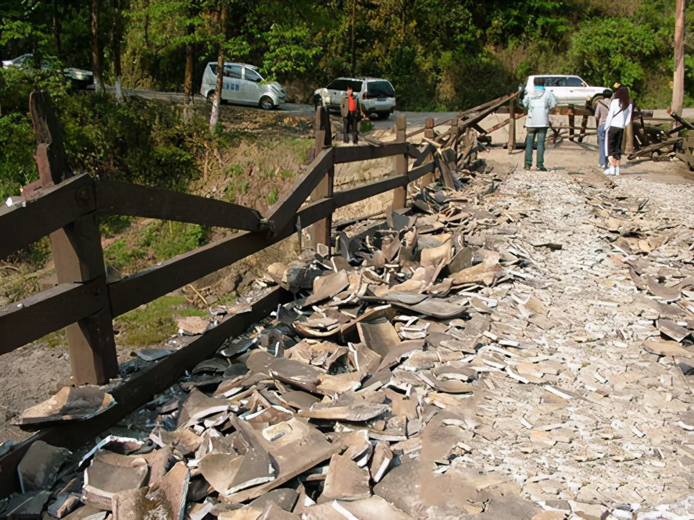 《团长》播出13年，演员现状差距大，有人“翻车”，有人整容退圈