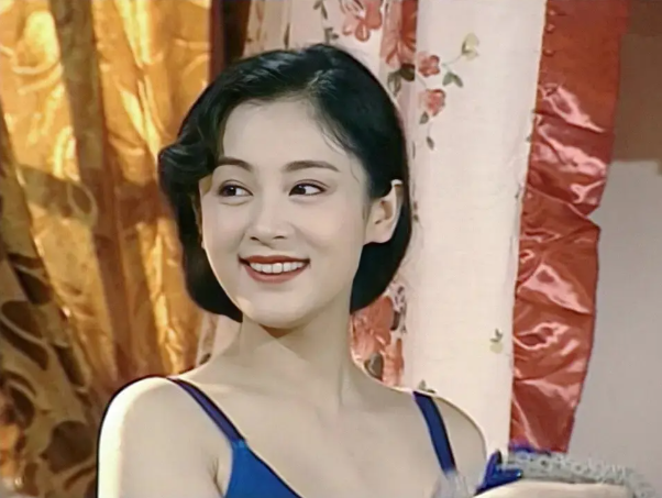 12位年过50的美人今昔颜值对比：有人还敢演丫头，有人整容致脸崩