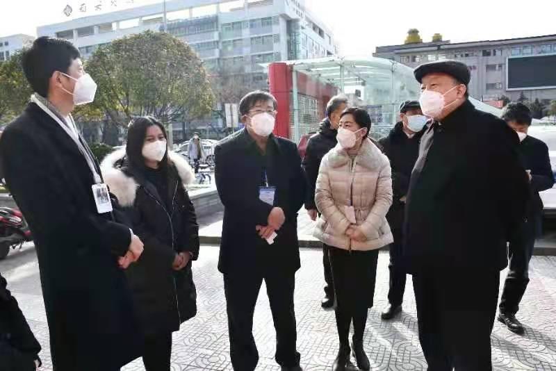 �ϰ���Я����ҩ�����ҩƷ2300��Ԫ��������������غ͸�������