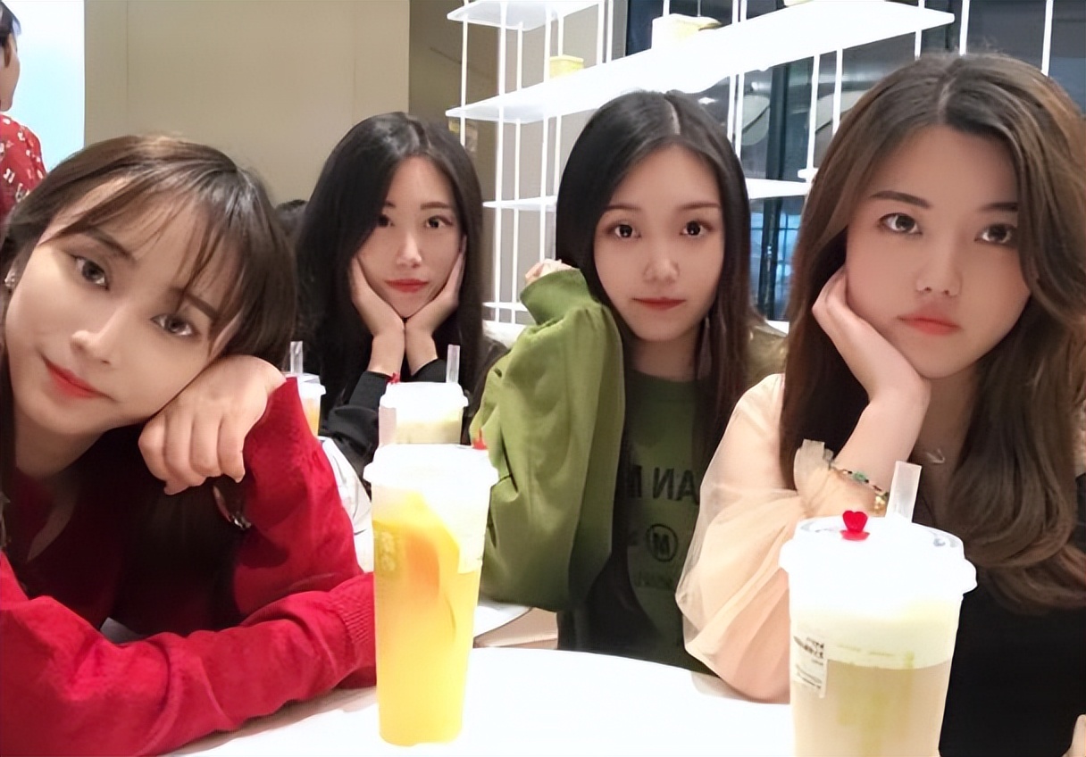 大学生每月生活费等级划分，一级需要自力更生，顶级羡煞旁人