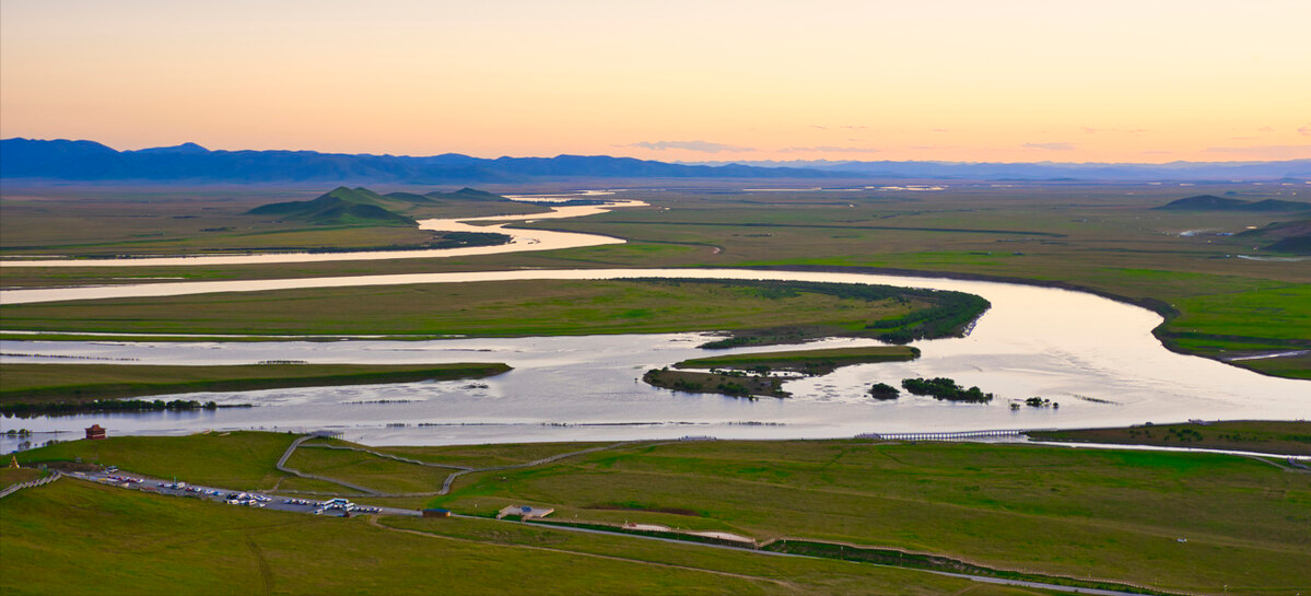 黄河源头的泉眼,仅碗口大小,不能靠近有专人24小时守护