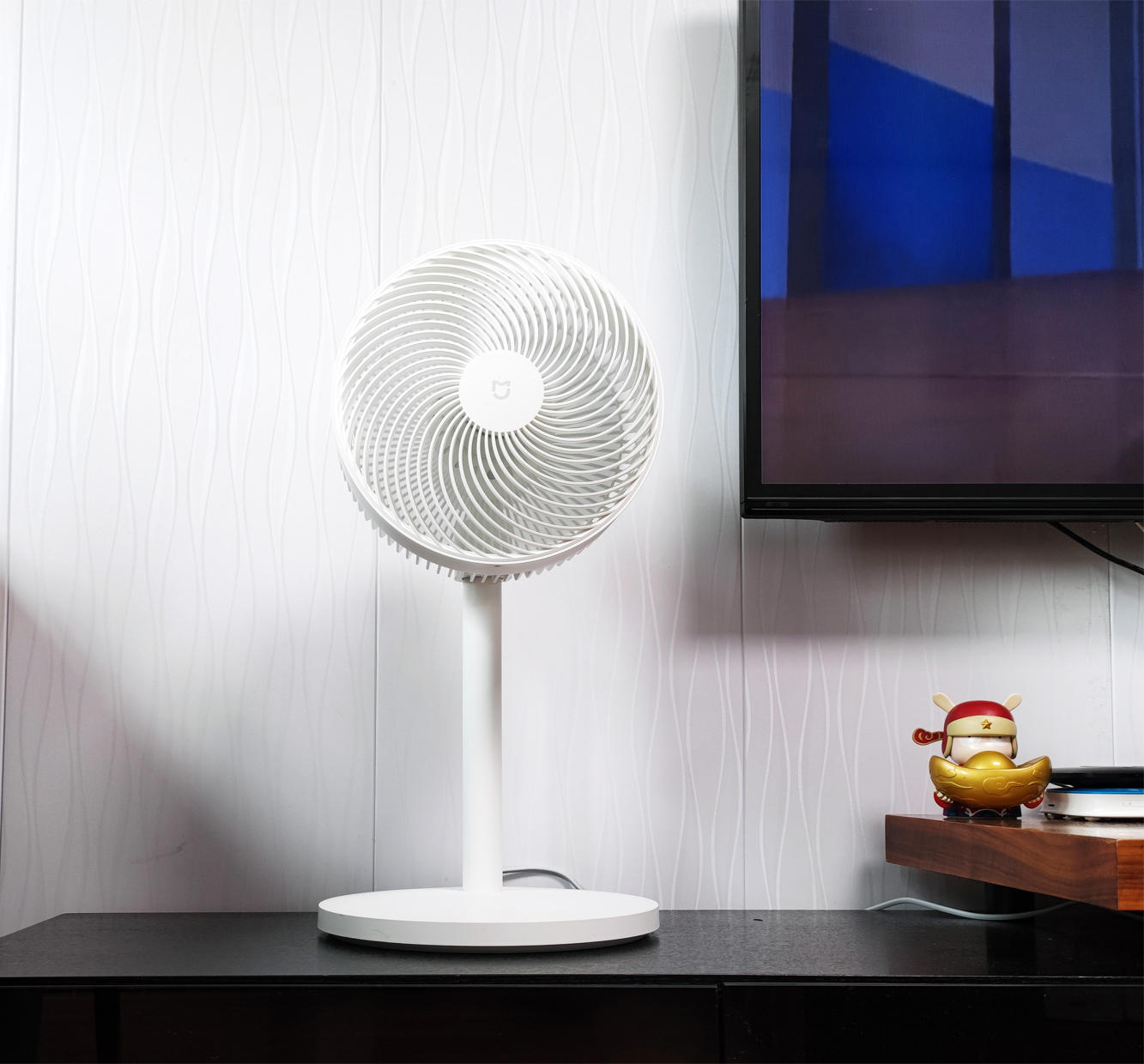 夏天不喜欢开空调？建议试下米家智能直流变频循环扇，畅享自然风