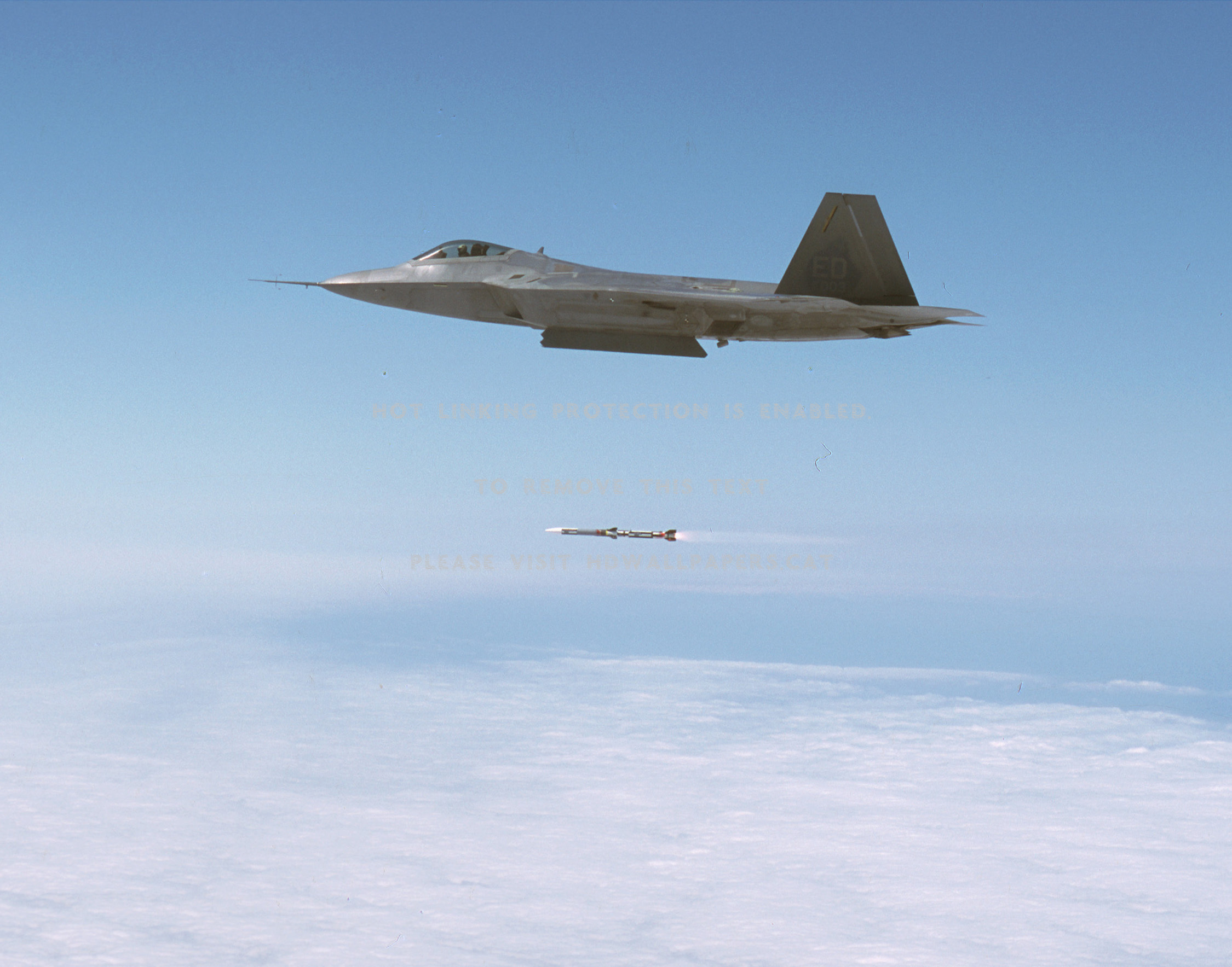 ���������-20 ��������F-22�����¼��� �ڴ���̫ƽ�󱣳ֿ�������