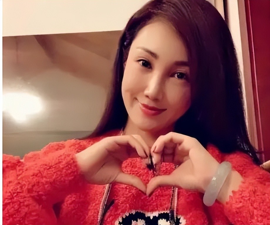 韩磊：苦追王燕2年，39岁终于得偿所愿，结婚16年感情仍如胶似漆