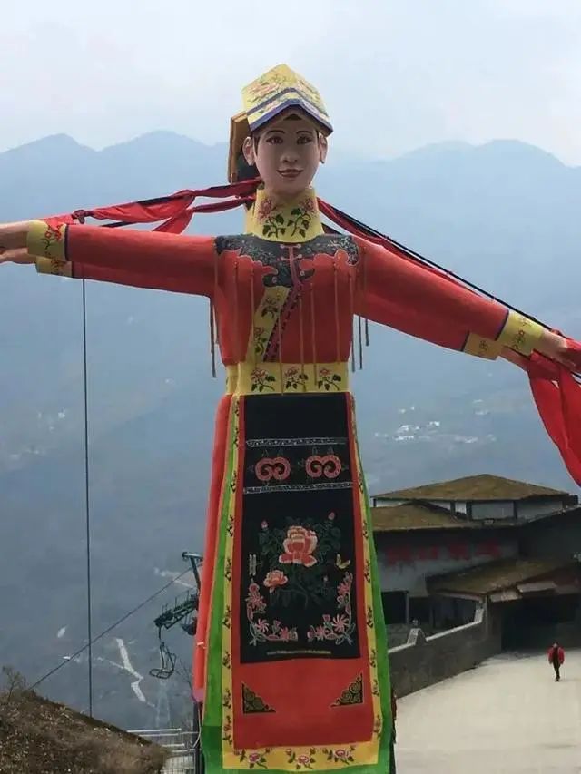 两个2021年中国十大丑陋建筑评选结果重磅揭晓