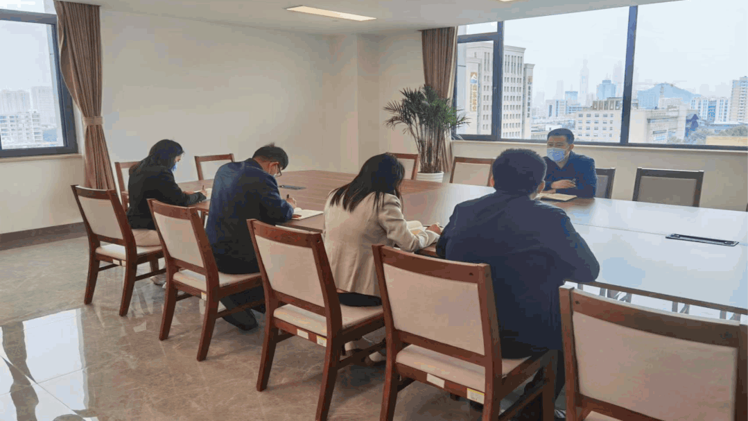 山东省司法厅青年干部集体观看庆祝中国共产主义青年团成立100周年大会实况直播法治山东 2022-05-11 22:28