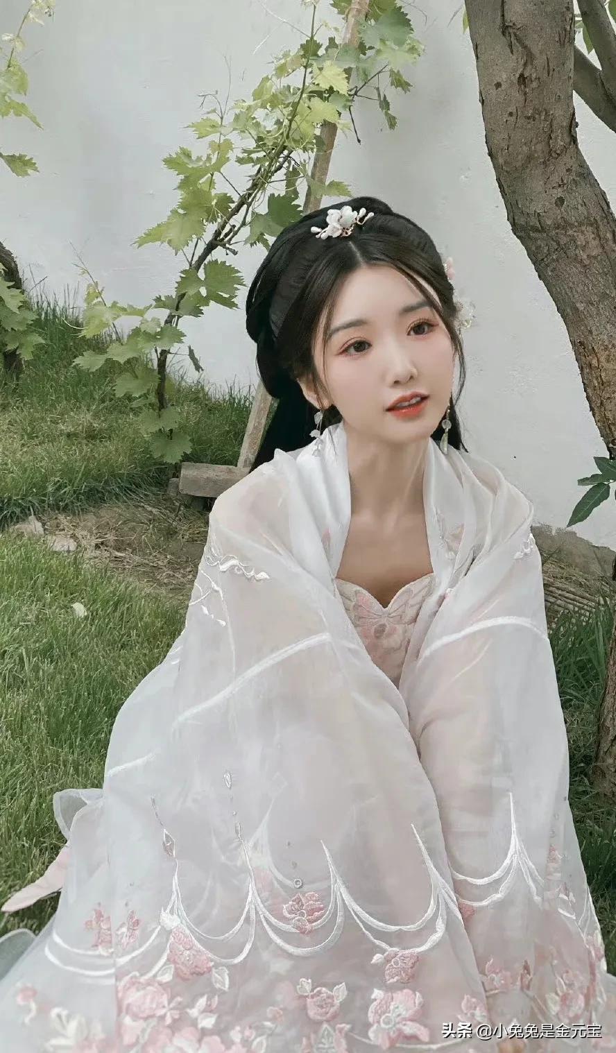 毛晓彤她的古装扮相真的好漂亮