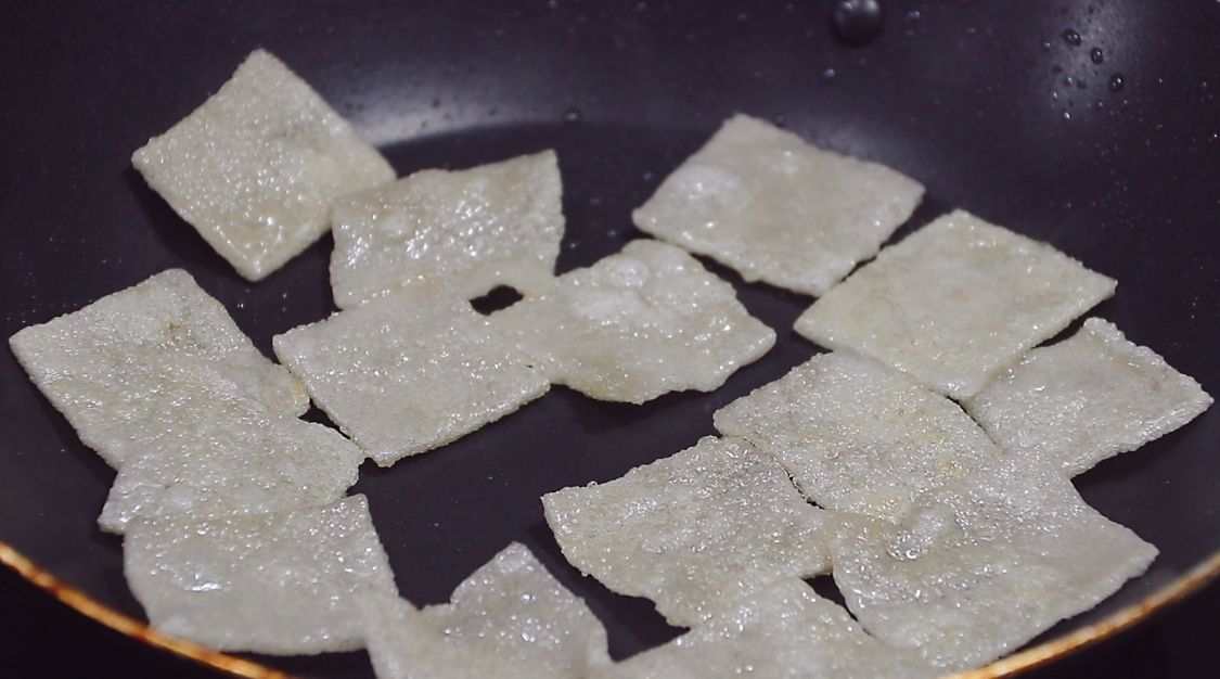 烤苕皮的秘制酱做法（教你这样做比吃肉还香）