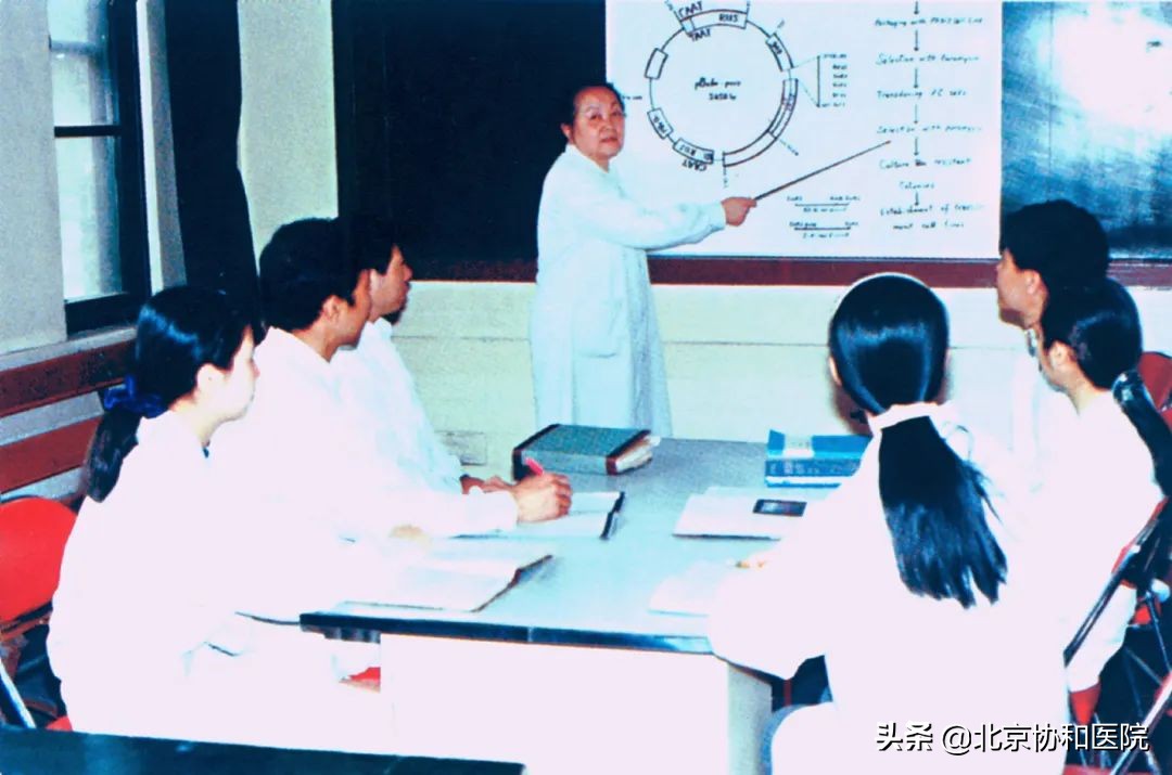 主任话科史 | 病理科主任梁智勇：回眸既百年 欲登更高楼