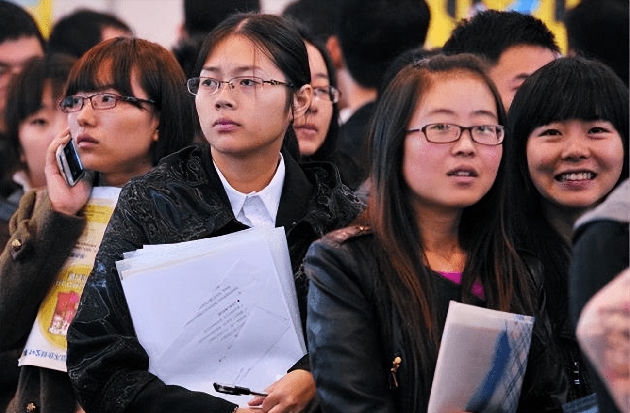 “实名劝退”专业排行出炉，不被往届学生看好的专业，要理性选择