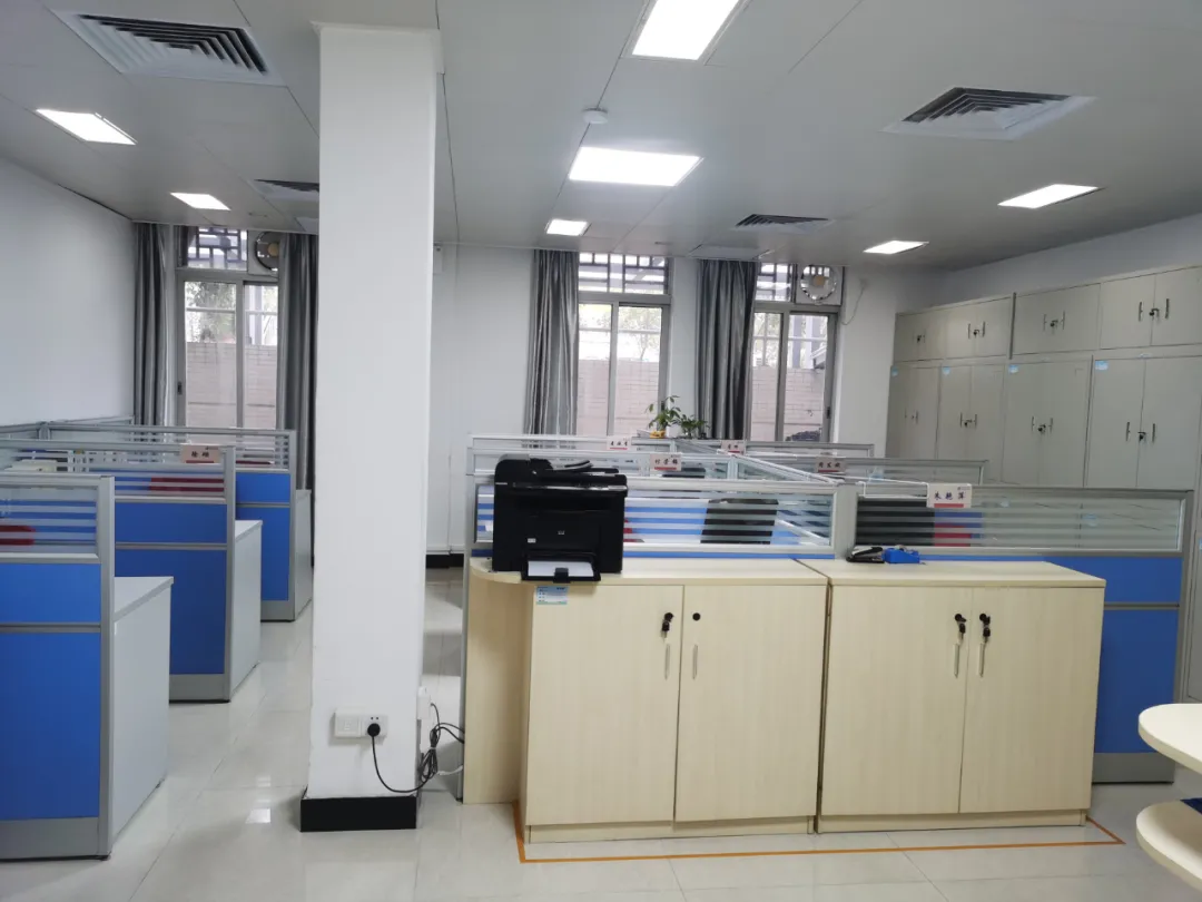 广州市轻工技师学院9S样板间顺利通过验收