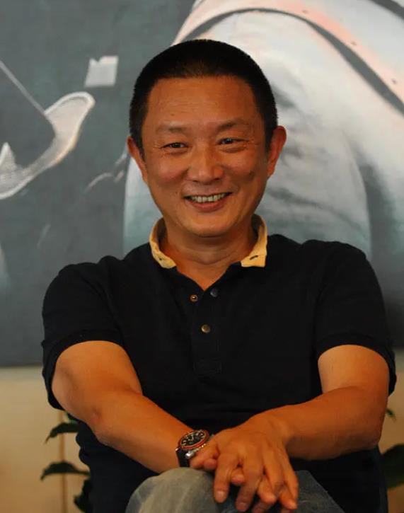 罗晋《庭外》今晚6点开播，阵容强大，3大看点啥都有，有大剧看了