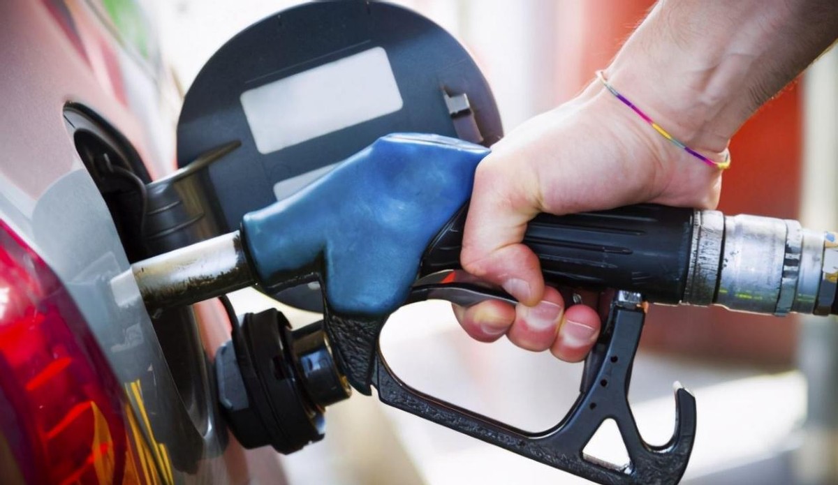 95号汽油或将迎来9元时代，如今有二氧化碳变汽油，油价会降吗？