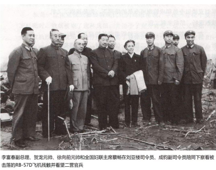 岳振华用导弹击落U-2，毛主席听闻后对总理说：我要见见这支部队