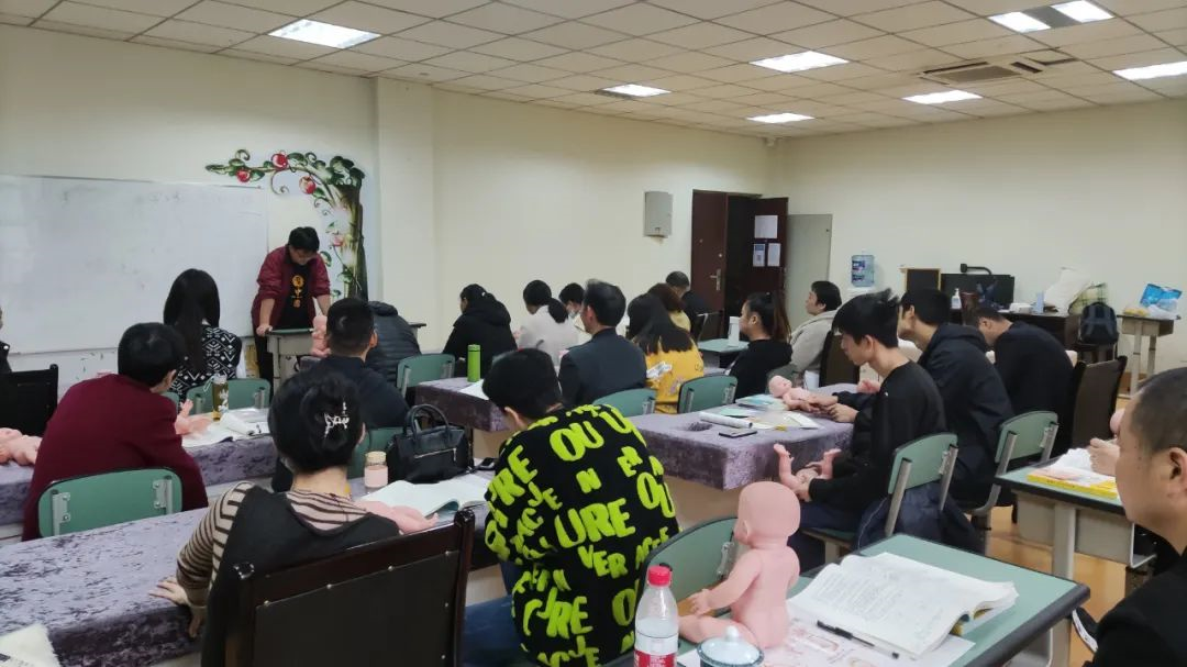 2022年「成都中医康复、小儿推拿」5月30号开班通知