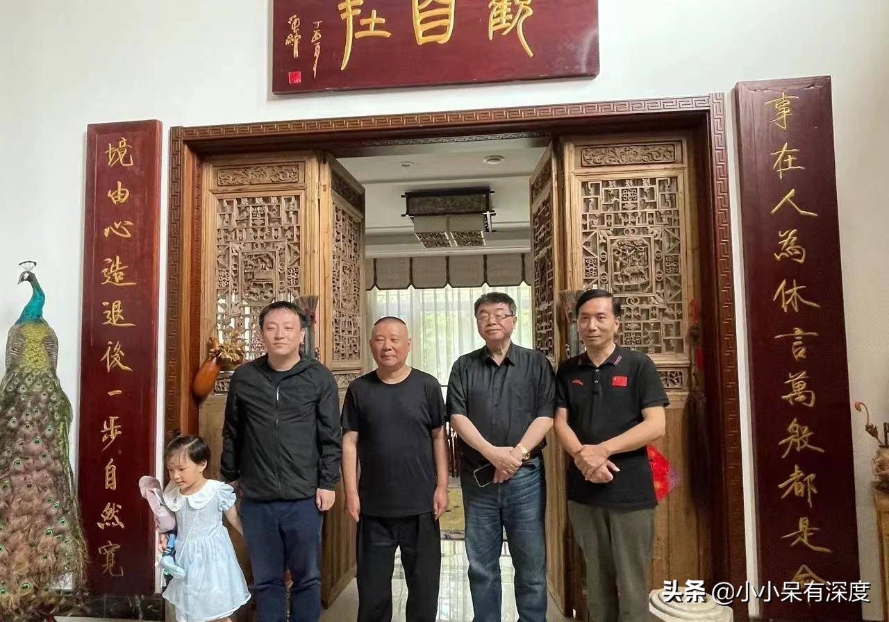 台湾邱毅教授，他铿锵有力地点评，在中国大陆圈粉无数，深受欢迎