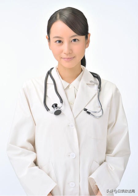 “日剧吧四大台柱”之为爱退圈的堀北真希的演艺之路大盘点