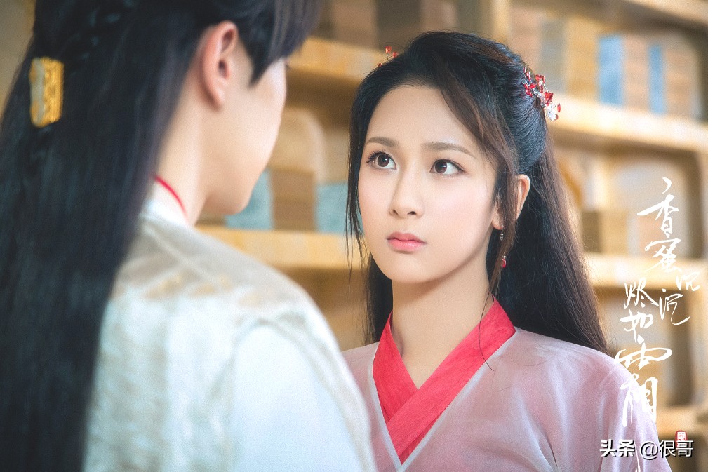 彭高唱：曾是北大校花，参加过一站到底，如今在女心理师中扮李薇