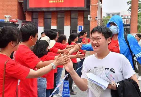 工作多年后才发现，“师范生”和“医学生”相比，差距不是一般大