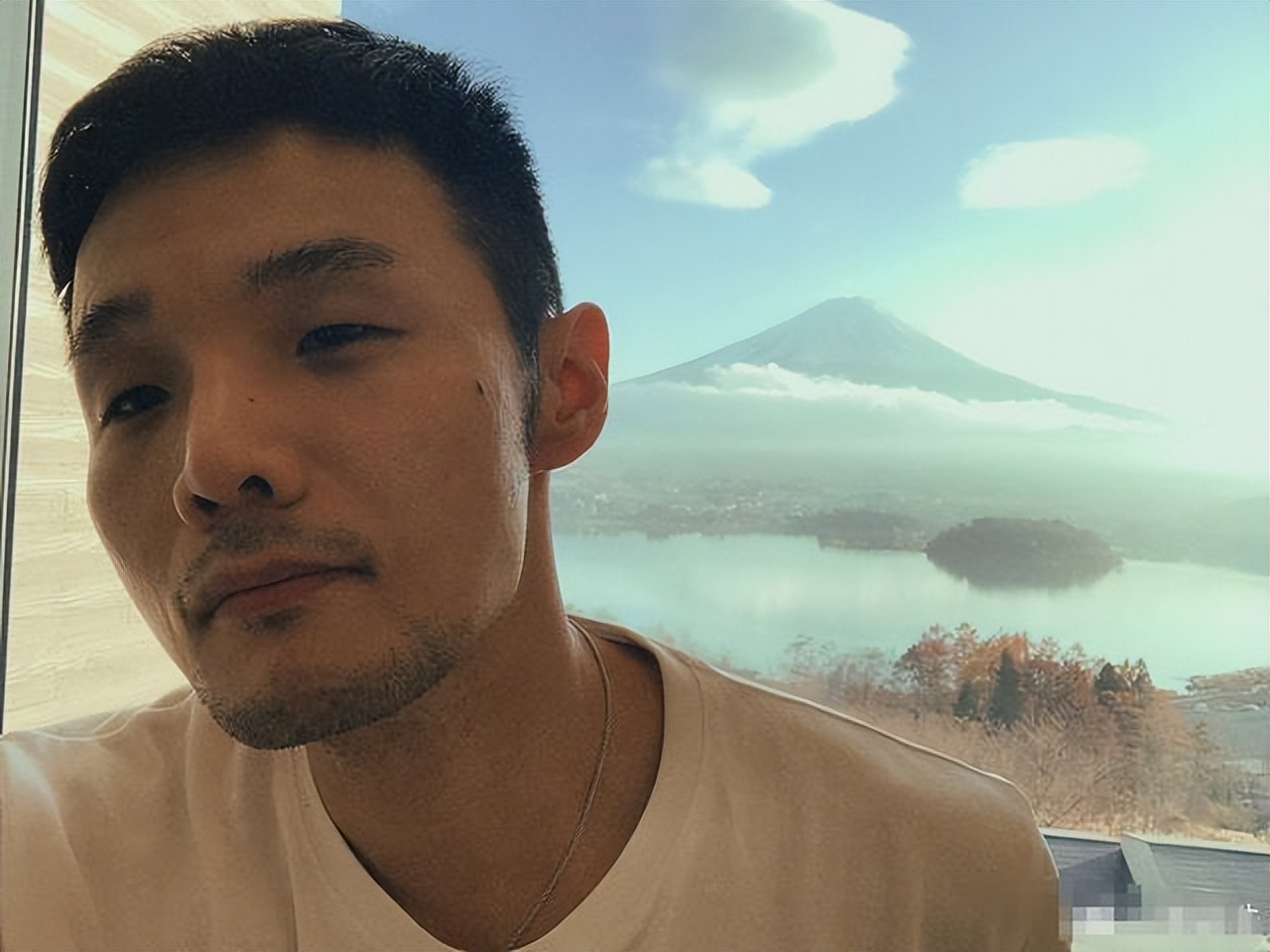 车祸、坠楼、遇海啸，10位死里逃生的明星，个个凤凰涅槃辉煌腾达