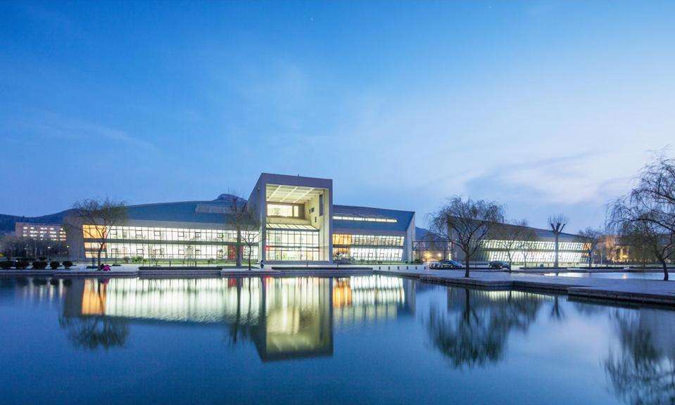 神奇：成人大专7年从高职升为公办普通本科高校，名字像民办