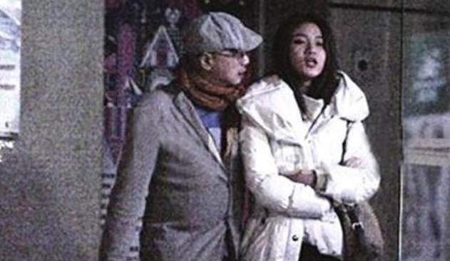 表面“人间清醒”，实际生活却一团糟，这些女星实在令人尴尬