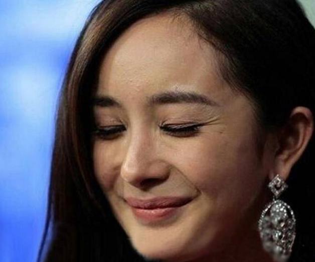 那些说自己没整容过的明星,前后差距大的让网友们无法相信